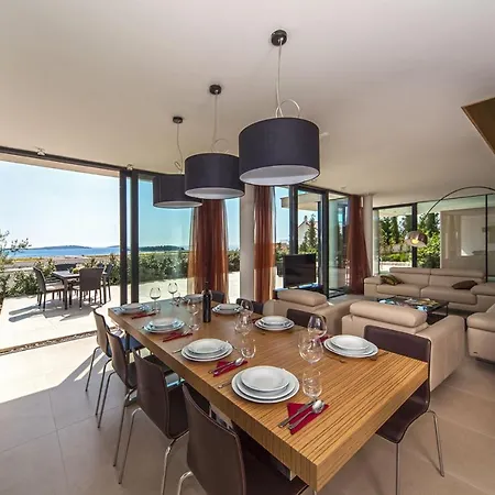 Villa Plaza Vii Primošten