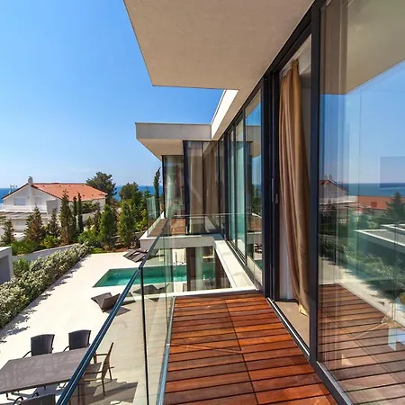 Villa Plaza Vii Primošten